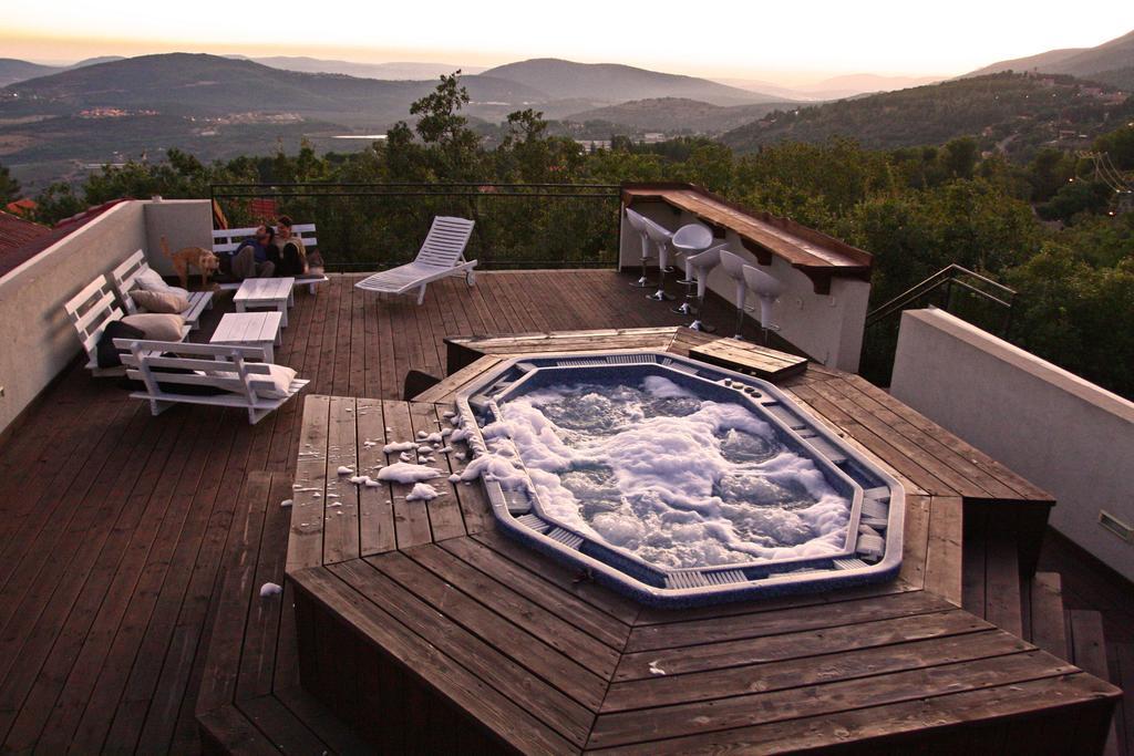 Roof Of The Galilee Villa Amirim Room photo